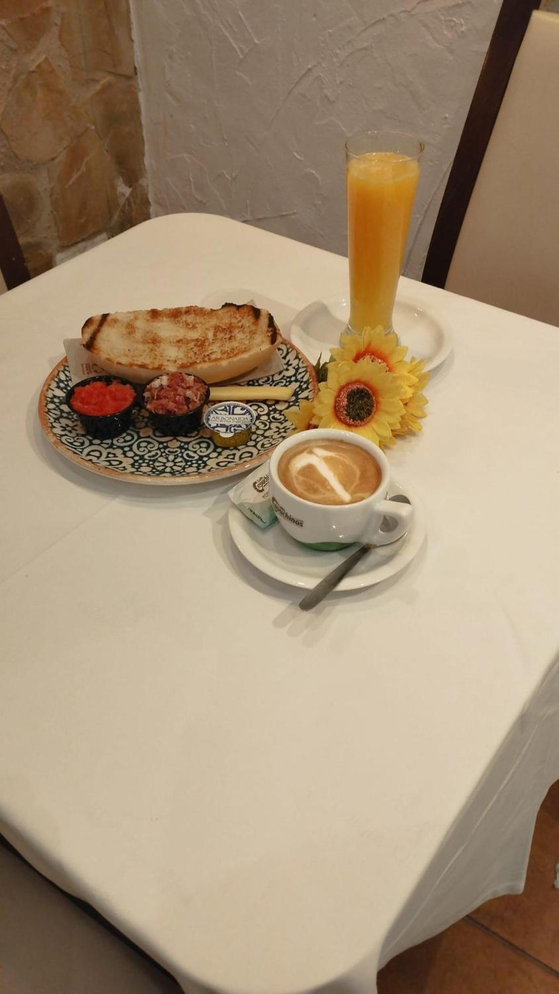 Apartamento El Rincon Del Arte Granada Centro & Desayuno Incluido Exteriör bild